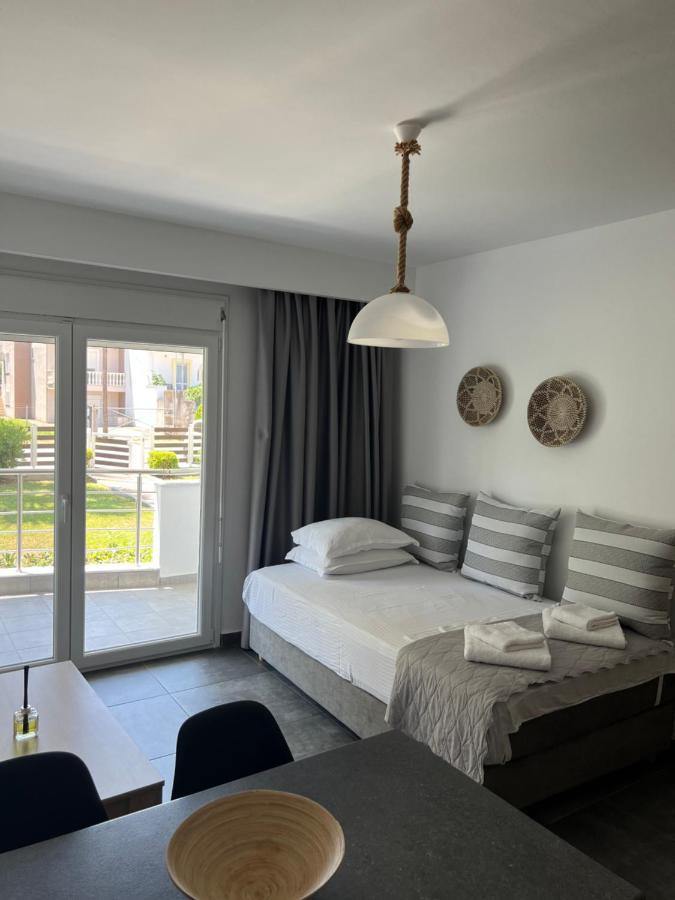 Lamda Deluxe Apartments Керамоті Екстер'єр фото